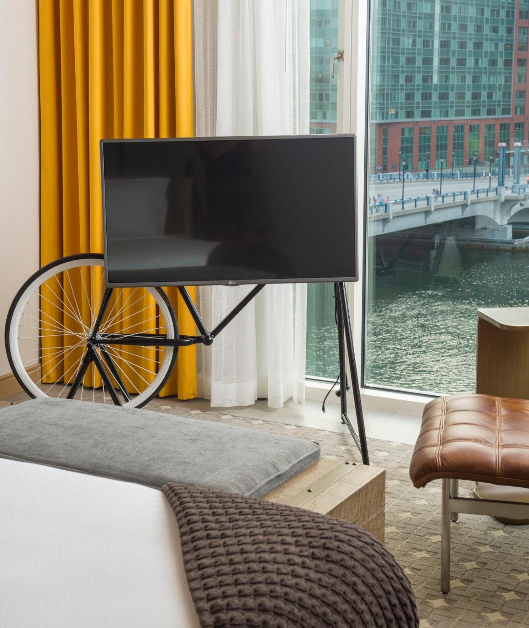 Deluxe Kamer met Kingsize Bed en Uitzicht over de Stad
