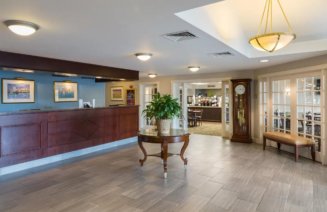 Ramada By Wyndham Boston-1