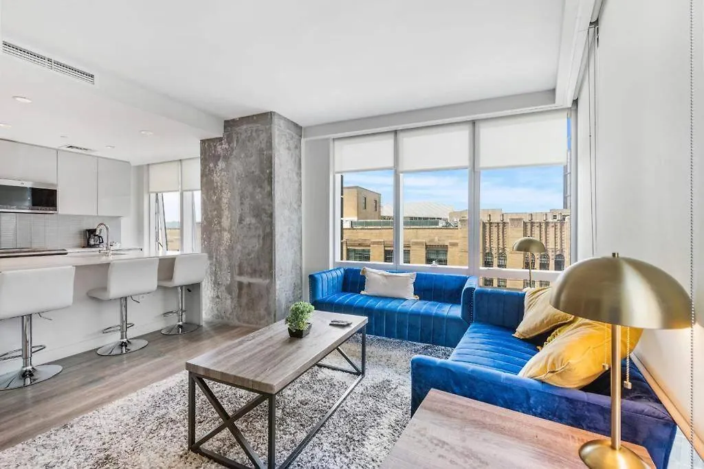 Luxurious 2-Bed 2-Bath Apartment In Fenway Heart-1