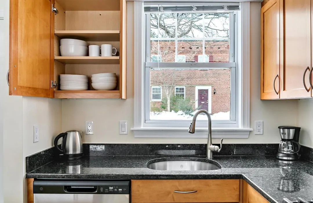 Chestationut Hill 2Br W Wd Residential Area Bos-610-1