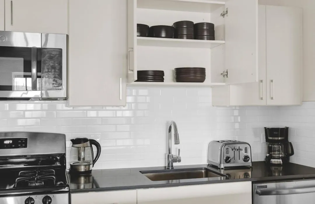 Spacious Beacon Hill 1Br Wviews Gym Bos-498-1