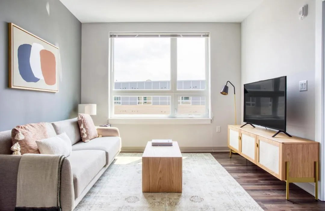 Brighton 1Br W Wd Gym Nr T Shops Dining Bos-431-1