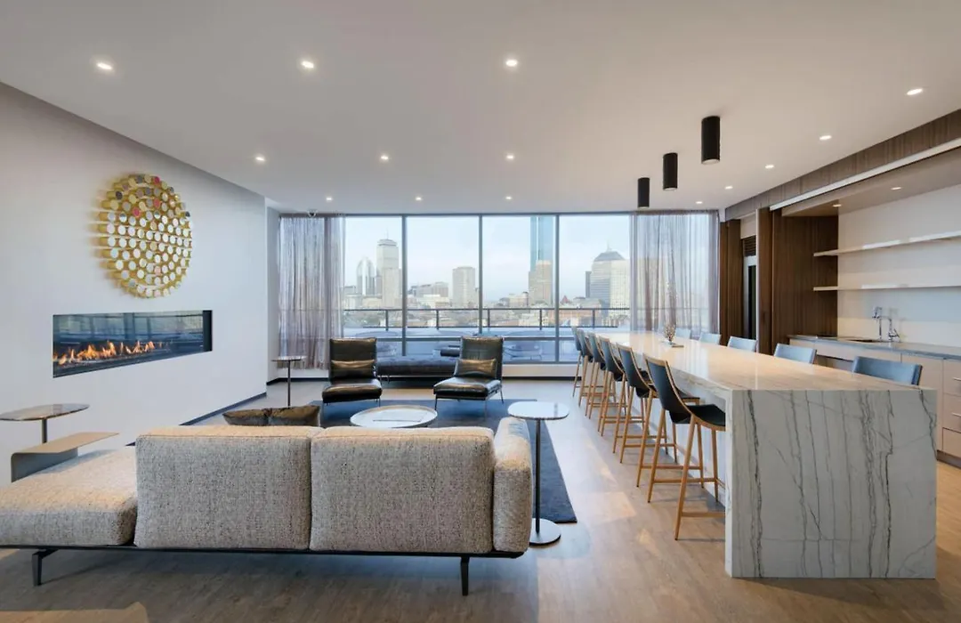 Newco S End 1Br Nr Ink Block W Wd Gym Bos-548-1