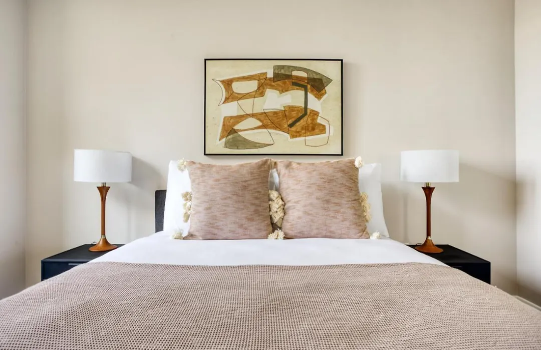 N Station 1Br W Wd Gym Nr Td Garden Bos-705-1