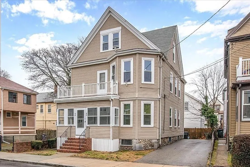 2 Bedroom Condo Close To Boston And Cambridge With Free Parkings-1