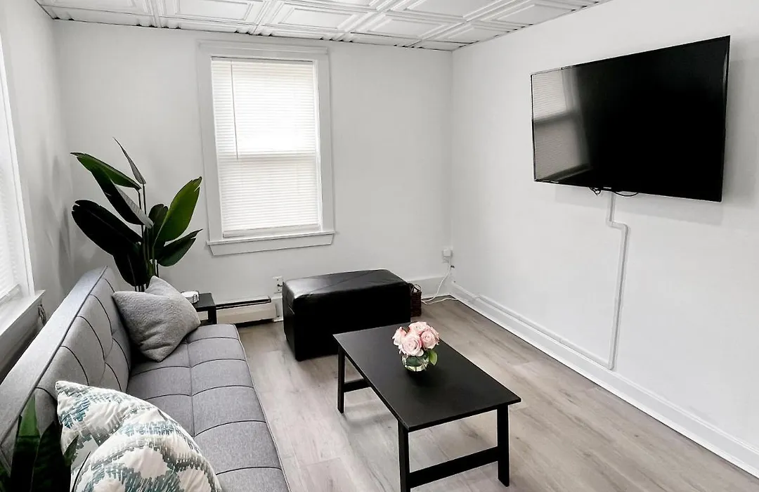 Bright 2Br By Boston Waterfront-1