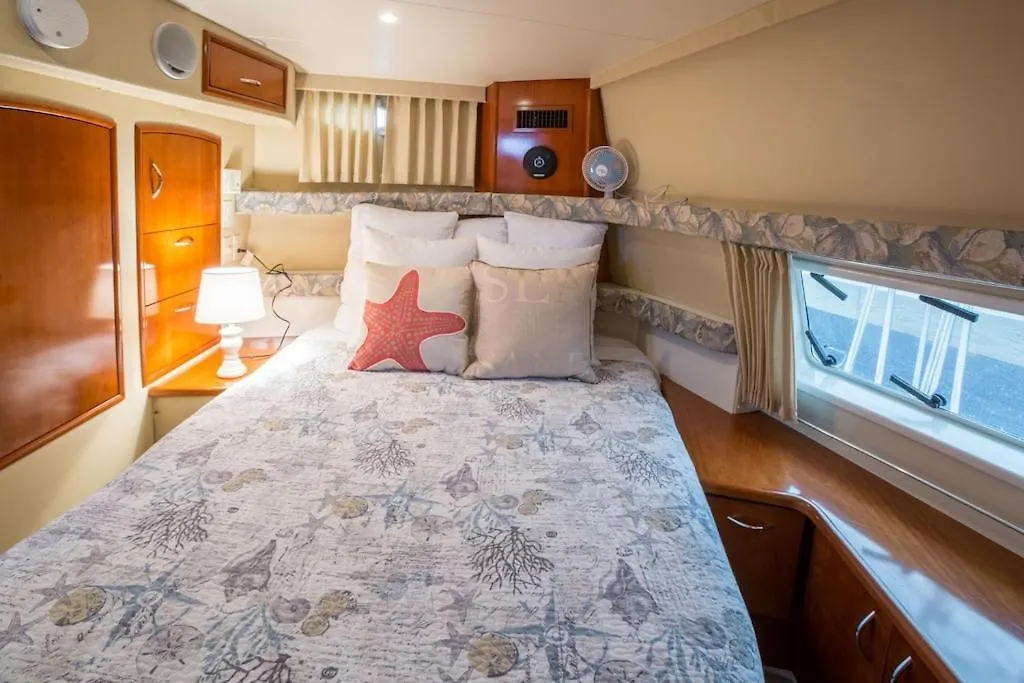 Sea Pearl Boston Yacht-1