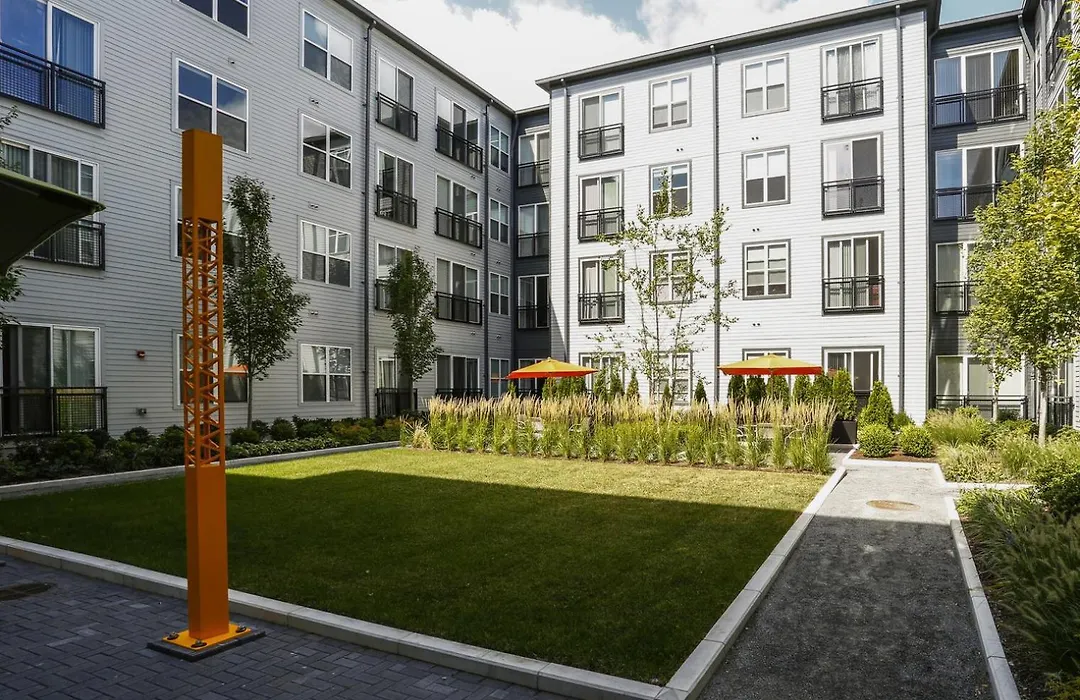 South Boston 1Br W Gym Near Red Line Bos-968-1