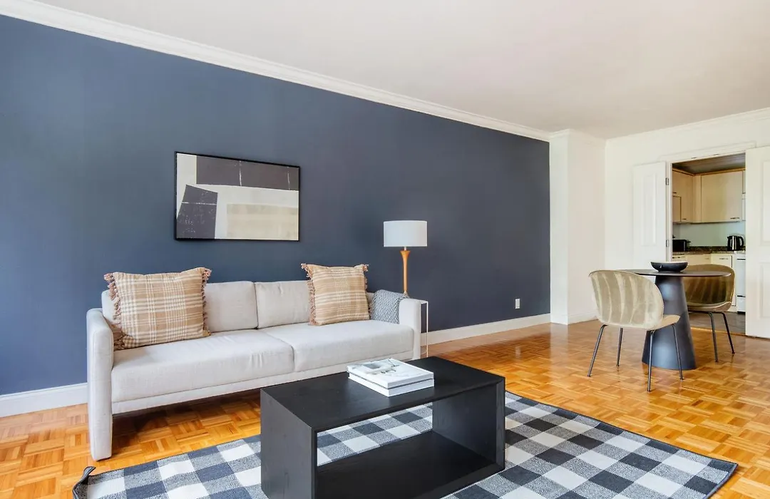 Symphony 1Br W Gym Building Wd Near Shops Bos-922-1
