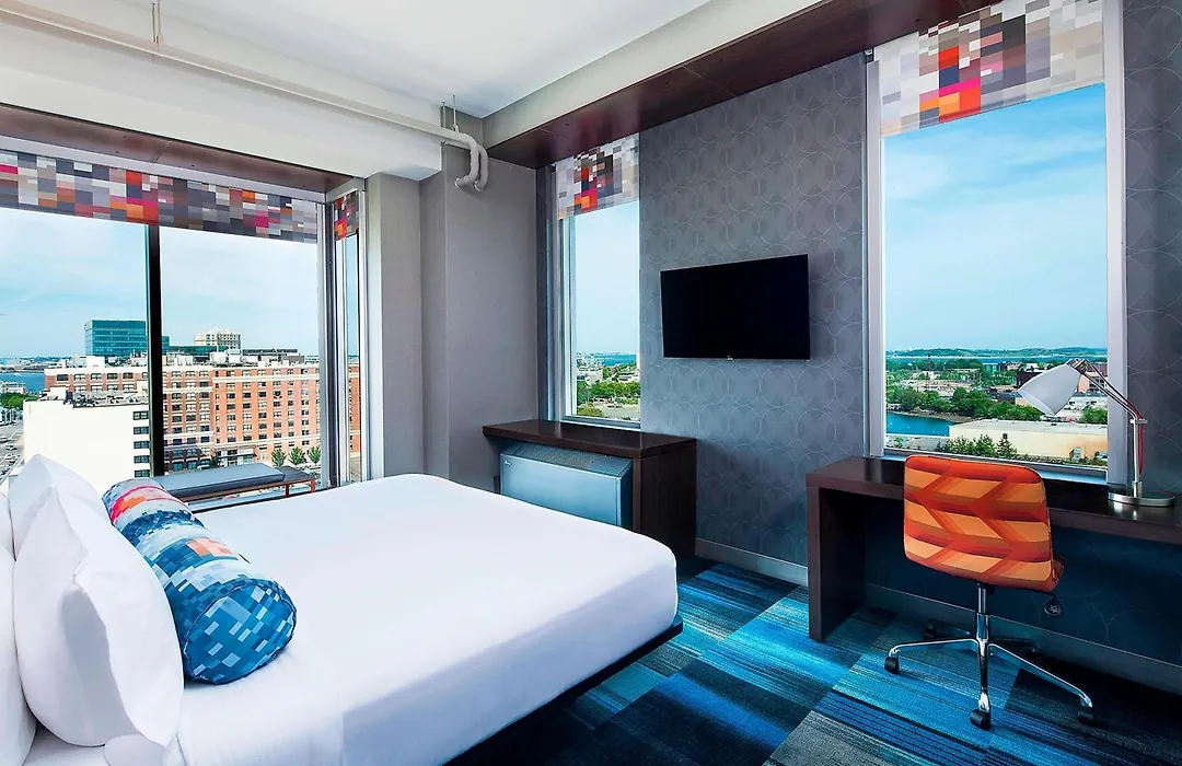 Aloft By Marriott Boston Seaport District-1