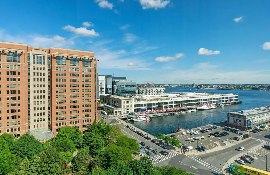 Renaissance Boston Seaport District-1