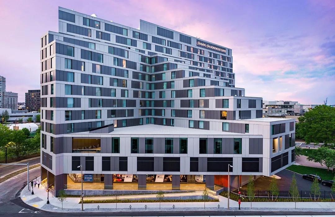 Hampton By Hilton At The Boston Seaport District-1
