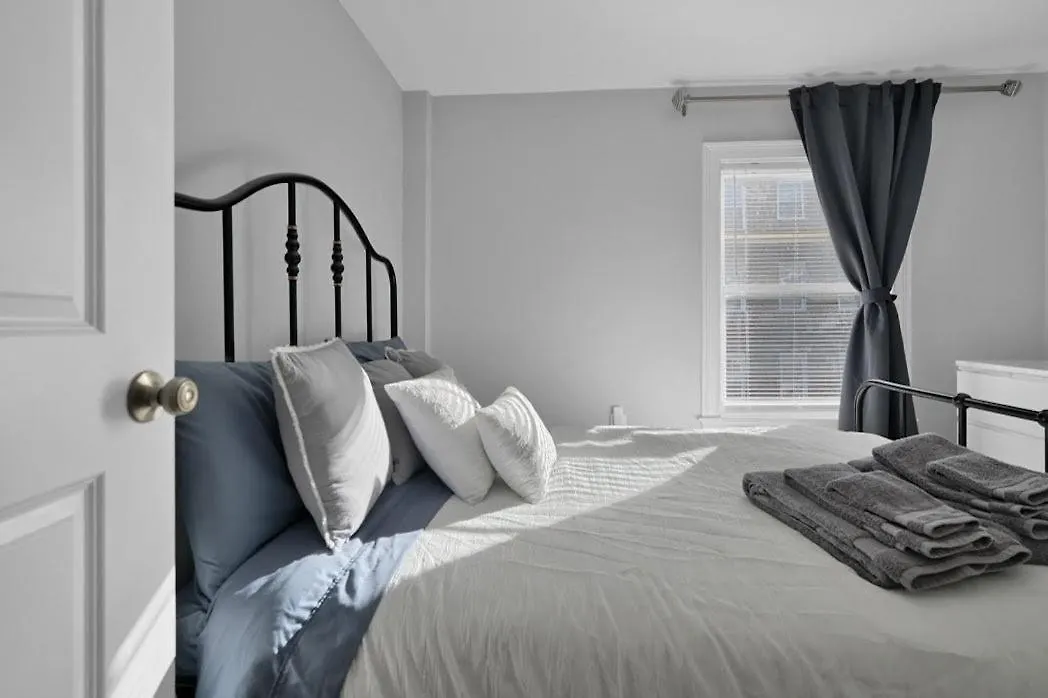 Location+Comfort+Convenience-1