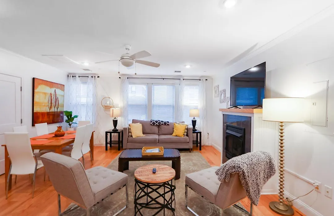2Br2Ba South End Gem Steps To Northeastern-1