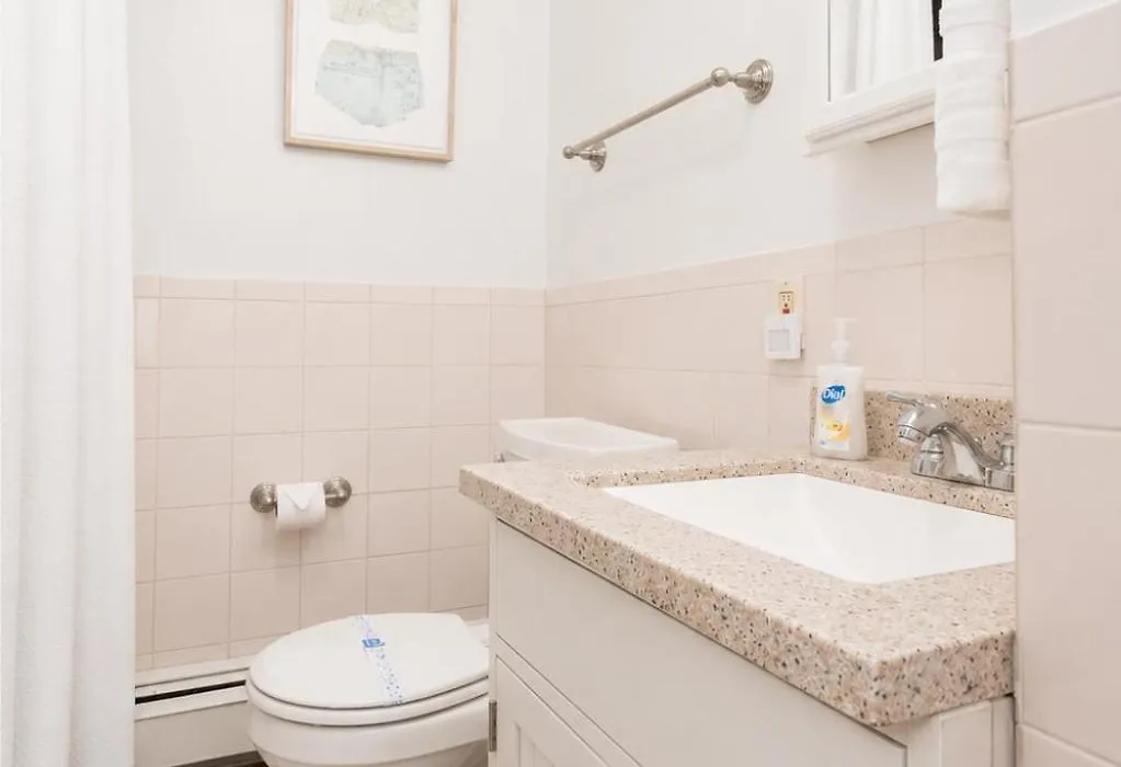 Northeastern,Boston Medical,In Unit Laundry,Ca-1