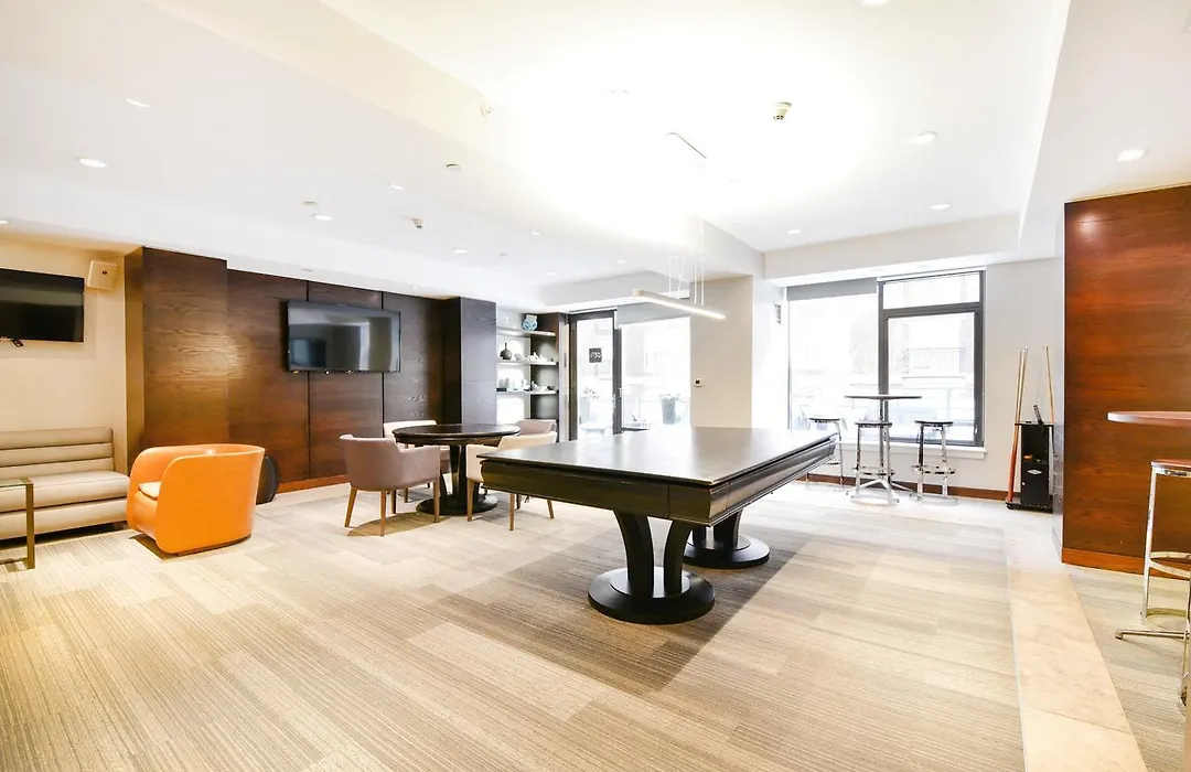 Global Luxury Suites At Kenmore Square-1