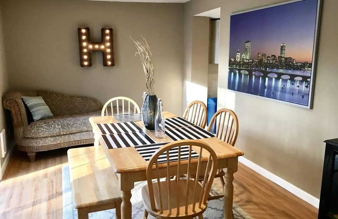 ~*Pet Friendly 30Min To Downtown*~ The Bostonian-1