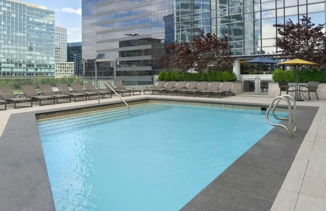 Global Luxury Suites At Boston Seaport-1
