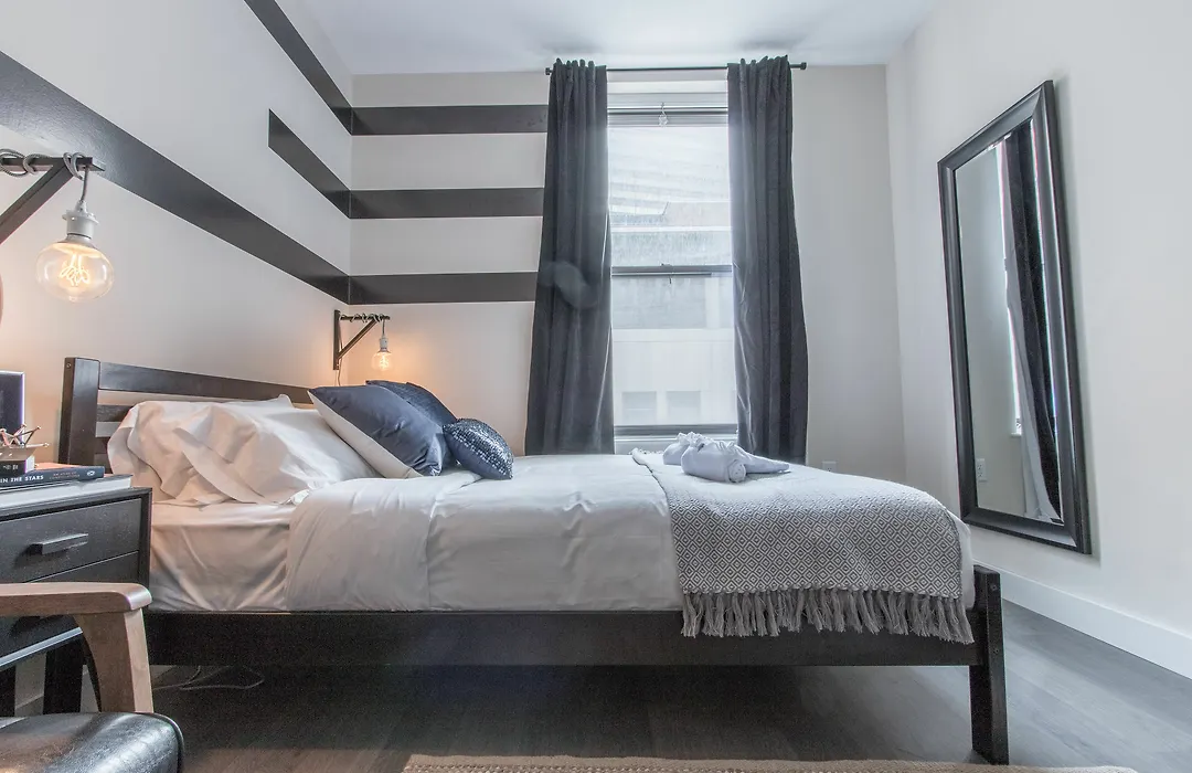 Posh Studio In Downtown Crossing By Sonder-1