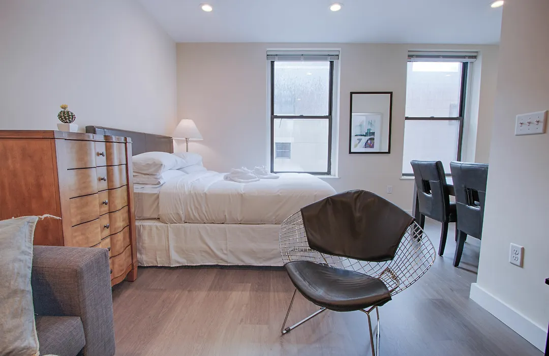 Bright Studio In Downtown Crossing By Sonder-1