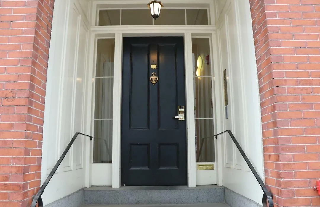 Charming & Stylish Studio On Beacon Hill #9-1