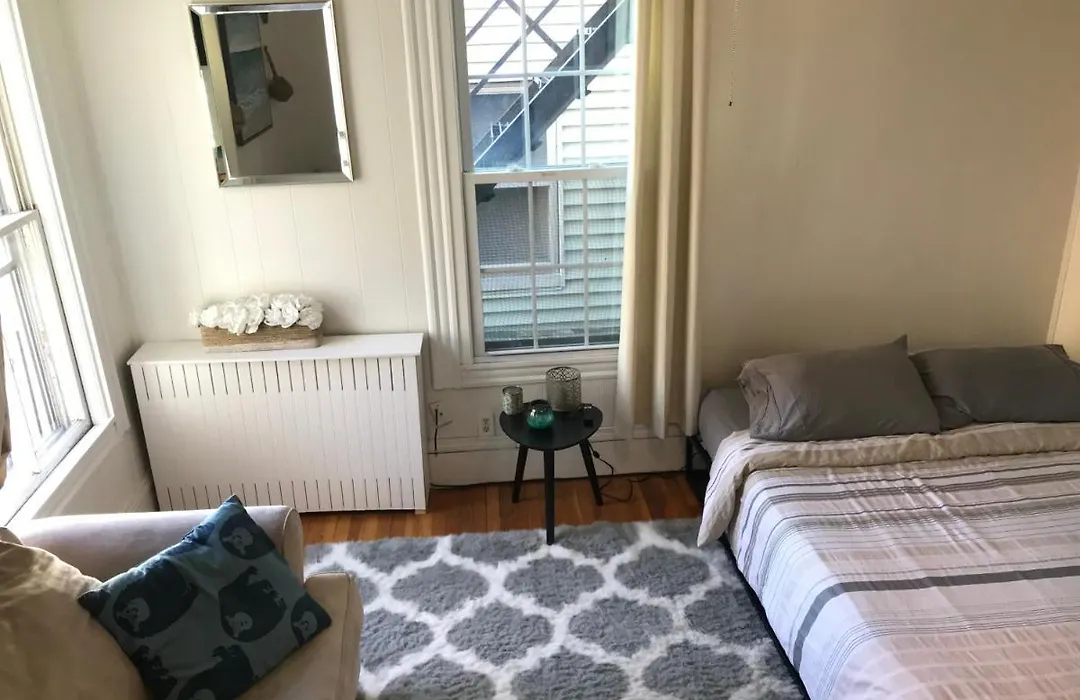 Trenton Street Homestay-1