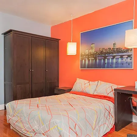 Downtown Studio Apt, Short Walk To Hospitals-3