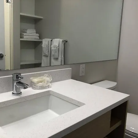 West End Corporate Lux 30 Day Rental-3