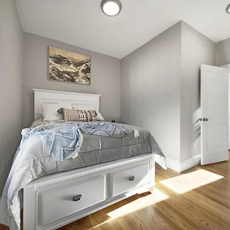 Spacious 4Br 2Bth Apt Near Nu-2