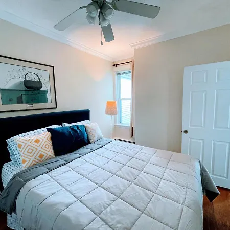 Executive Suite Harvard Allston 3 Bedrooms 2 Baths-3