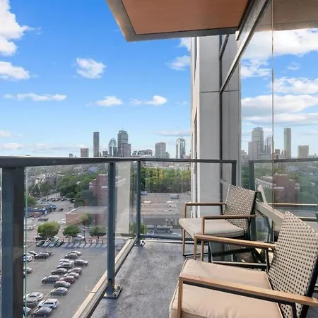 Beautiful Apartment In South End-2