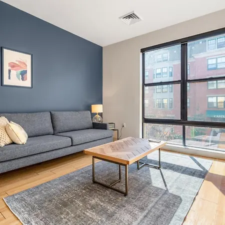 S Boston 1Br W Doorman Wd Nr Seaport Bos-189-3