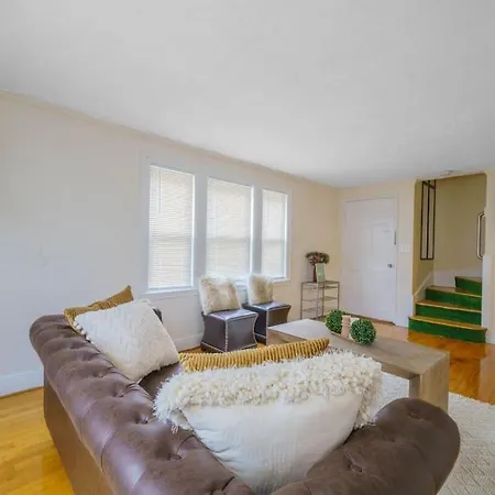 New Vanity Short- Term Rentals- Neponset Riverway-2