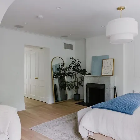 Boston Luxury Retreat-3