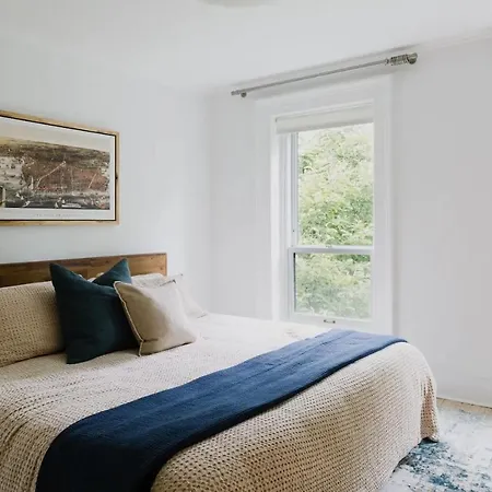 Boston Luxury Retreat-2