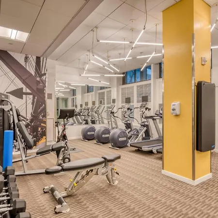 Lovely Studio In Boston Near Metro Pet-Friendly-3