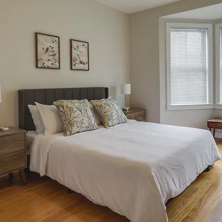 Boston Vacation Rental About 2 Mi To Downtown!-3