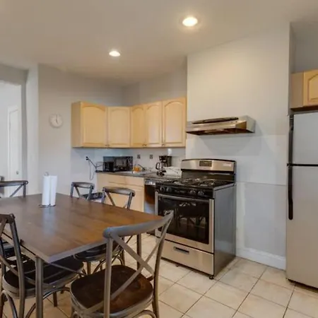 New! Boston Entire House Near Mbta, 3 Mi To Fenway!-2