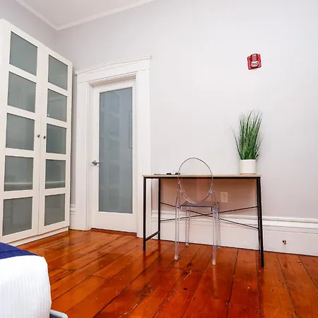 Charming & Stylish Studio On Beacon Hill #9-2
