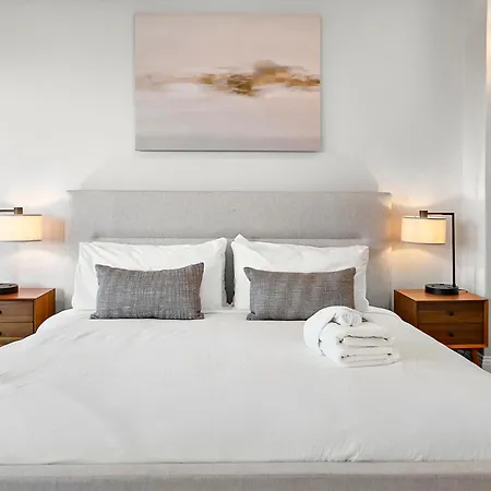Charlesgate Suites-2