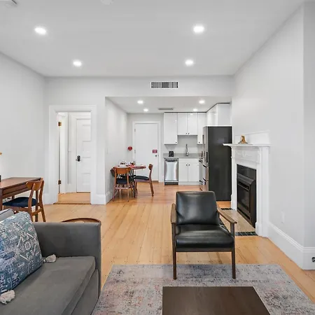 Charlesgate Suites-3