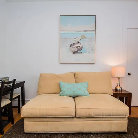 Boston Condominium, First Floor Easy Access To Mb-2