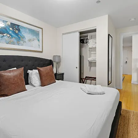 Furnished Apartment In Downtown-3