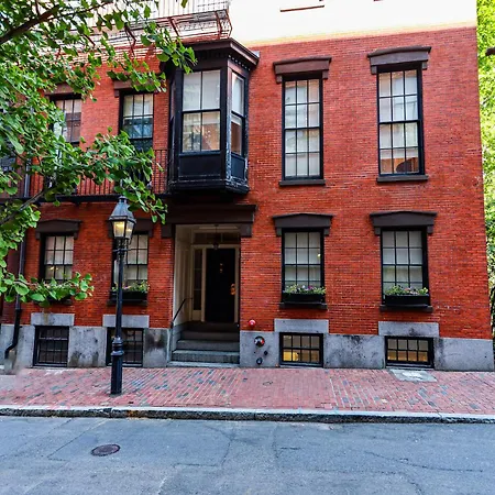 Charming & Stylish Studio On Beacon Hill #2-3