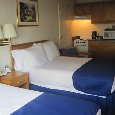 Constitution Inn-2