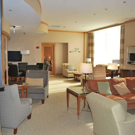 Charles River Executive Suites-3