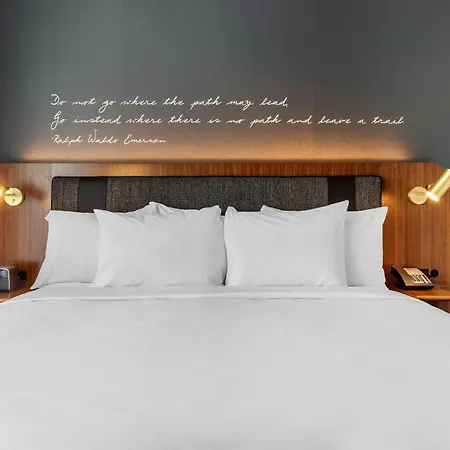 Cambria Hotel Boston Downtown - Seaport-3