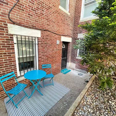 Renovated Studio, Near Hospitals, Mbta-3