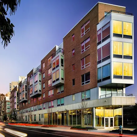 East Cambridge 2Br W Wd Gym Nr Lechmere T Bos-740-2