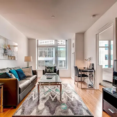 Global Luxury Suites At The Financial District-2